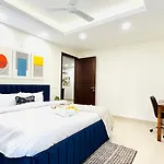 Olive Service Apartments Saket
