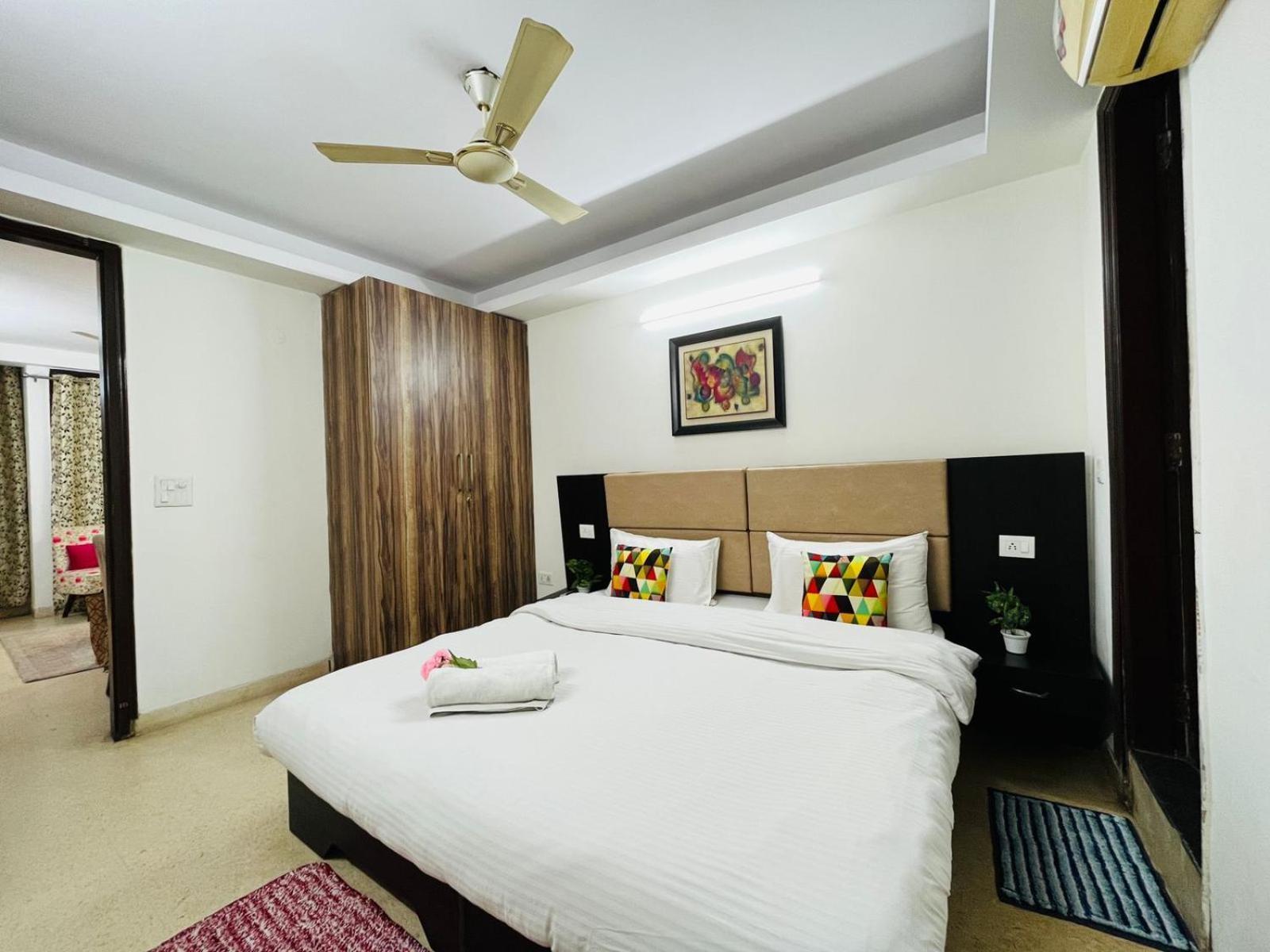 Olive Service Saket