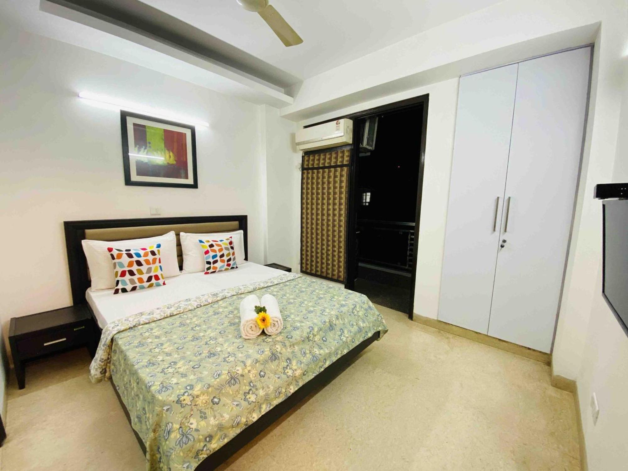 Apartment Olive Service Saket New Delhi